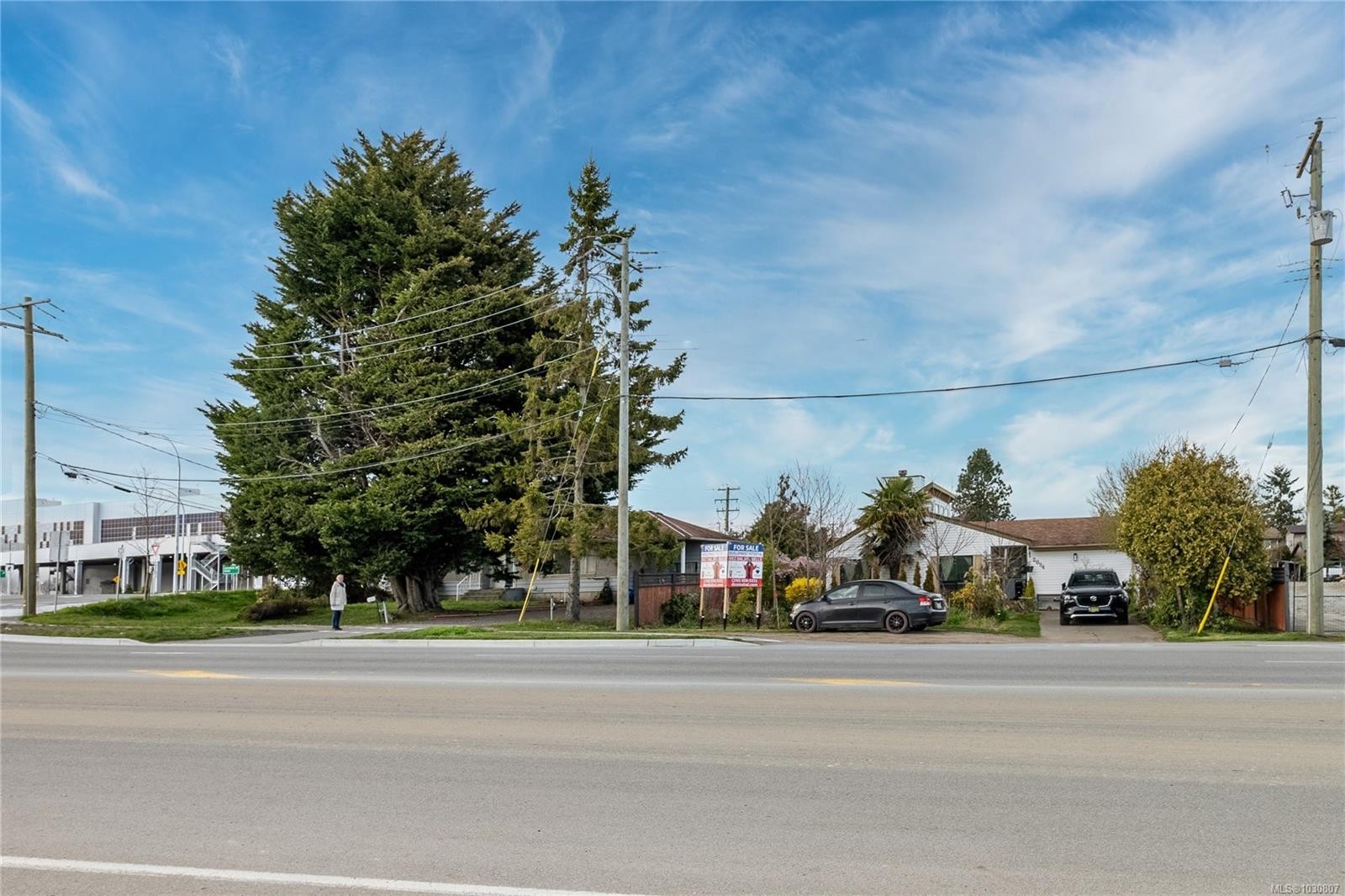 2095 Jahn Pl, Sidney, BC