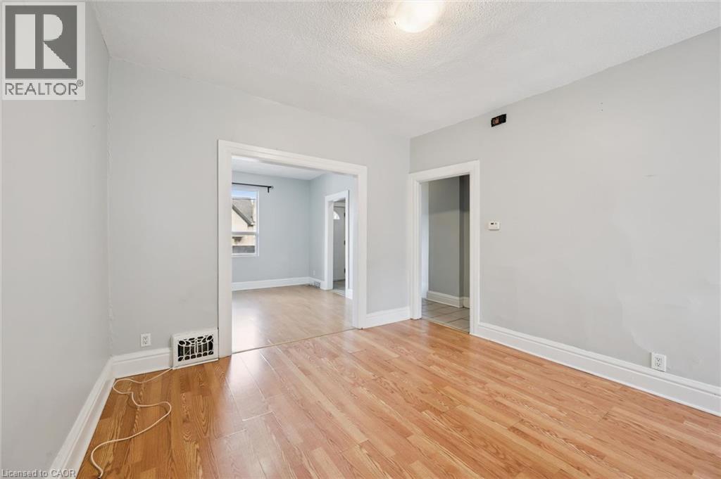 126 Wellington Street N, Kitchener, ON - Indoor Photo Showing Other Room