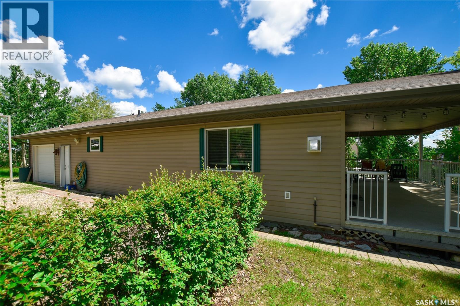 134 Sunridge Road, Pebble Baye, SK - Outdoor With Exterior