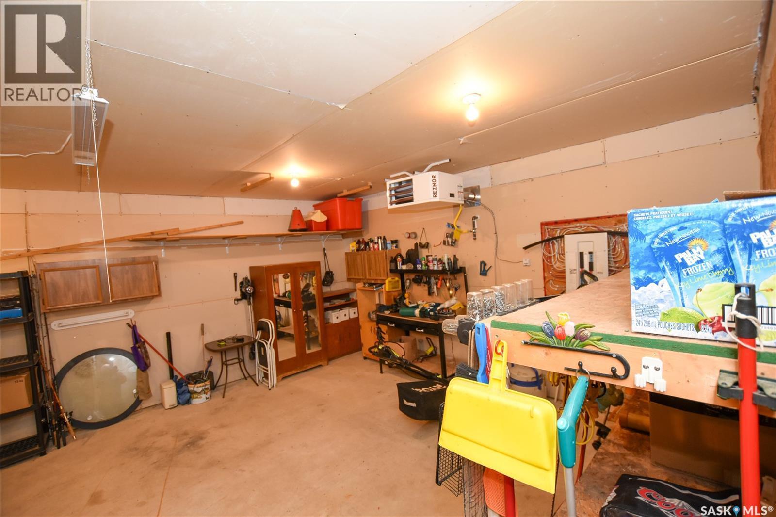 134 Sunridge Road, Pebble Baye, SK - Indoor