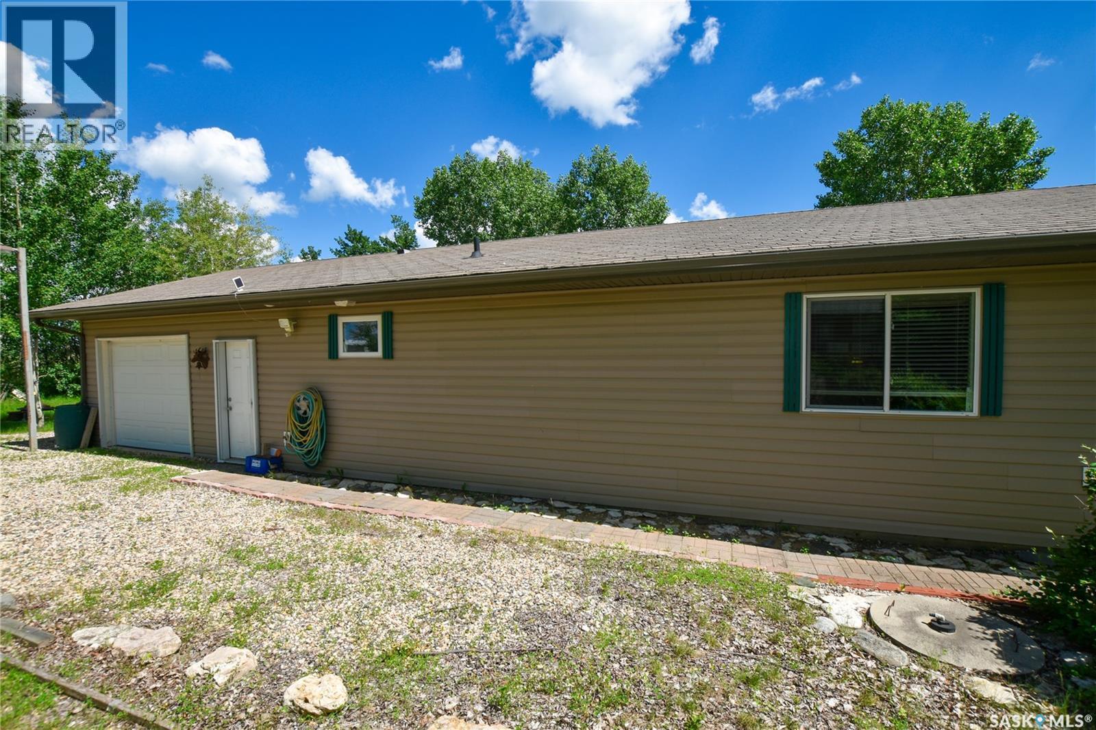 134 Sunridge Road, Pebble Baye, SK - Outdoor With Exterior