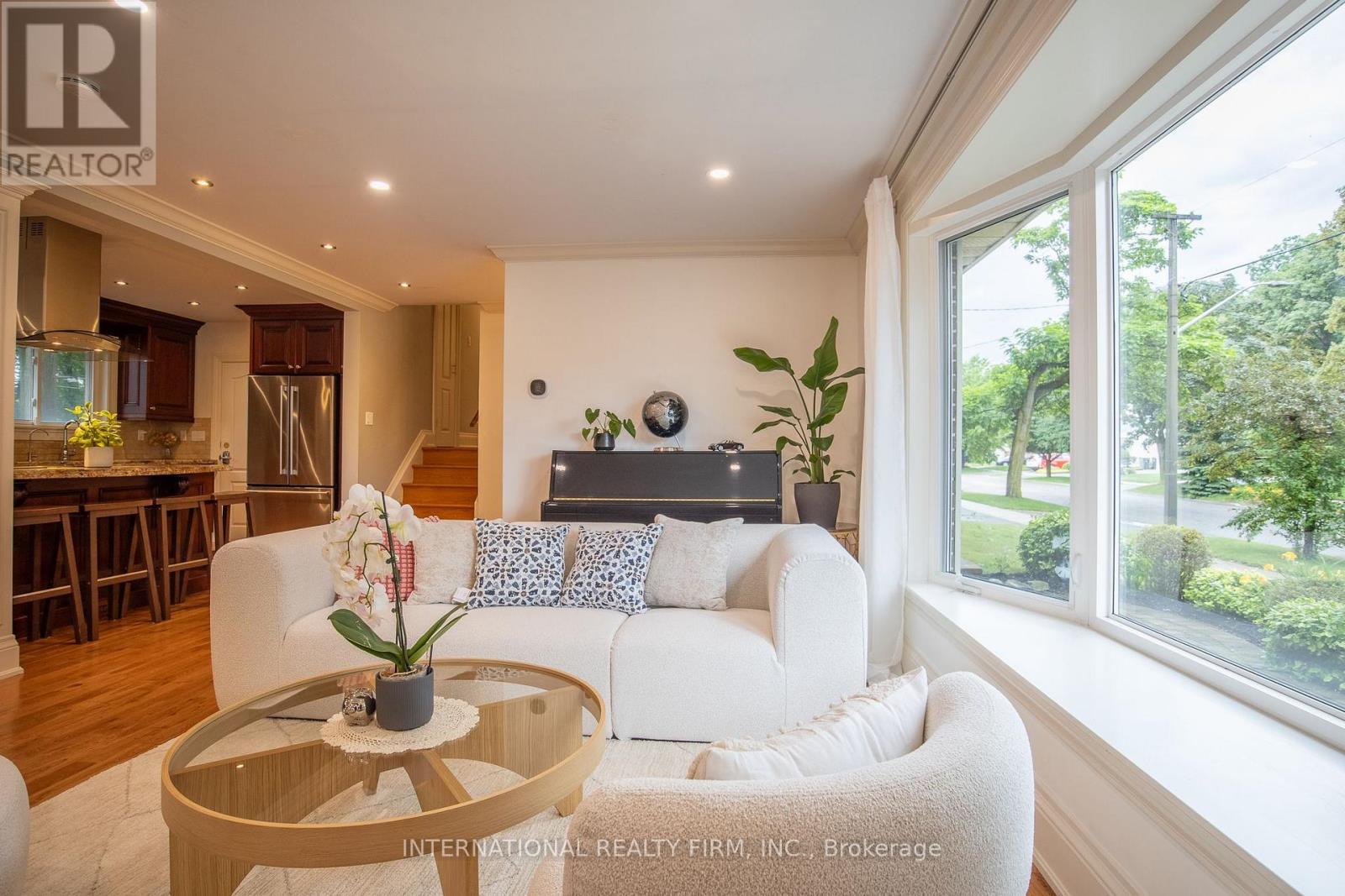 1594 Sunnycove Drive, Mississauga, ON
