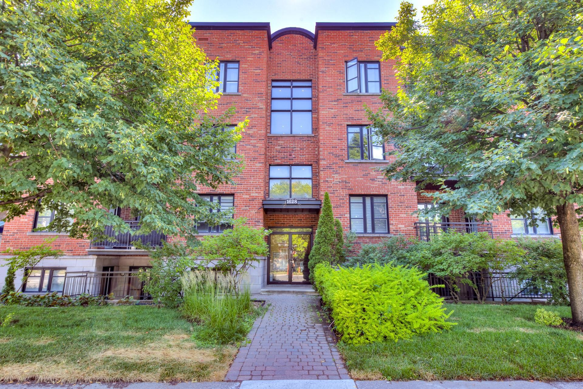 Front of Structure - 102-1628 Boul. Henri-Bourassa E., Montréal (Ahuntsic-Cartierville), QC