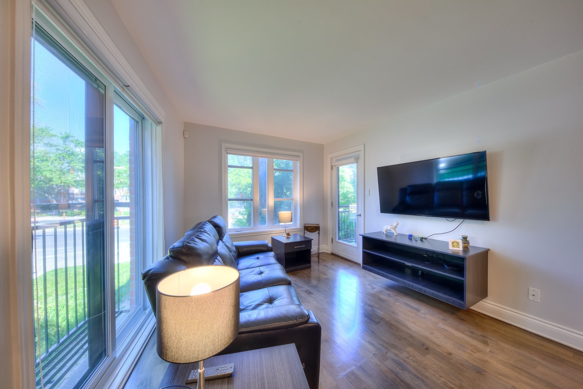 Living Room - 102-1628 Boul. Henri-Bourassa E., Montréal (Ahuntsic-Cartierville), QC