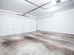 Garage -