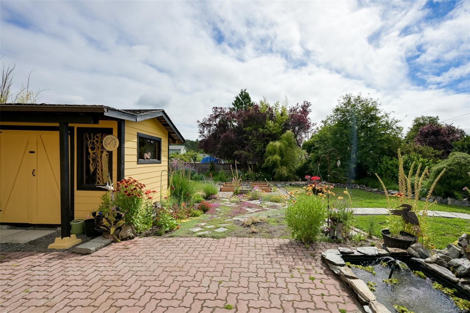 3967 Rainbow St, Saanich, BC
