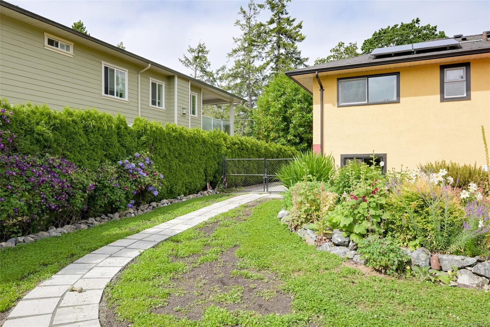 3967 Rainbow St, Saanich, BC