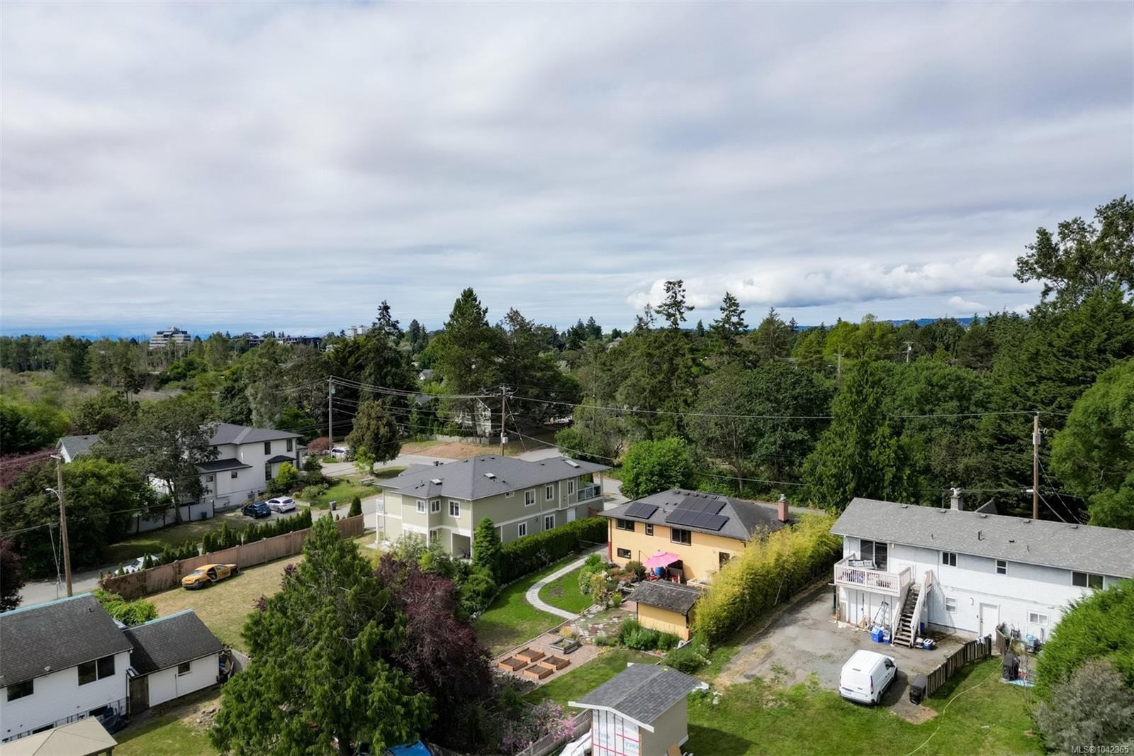 3967 Rainbow St, Saanich, BC