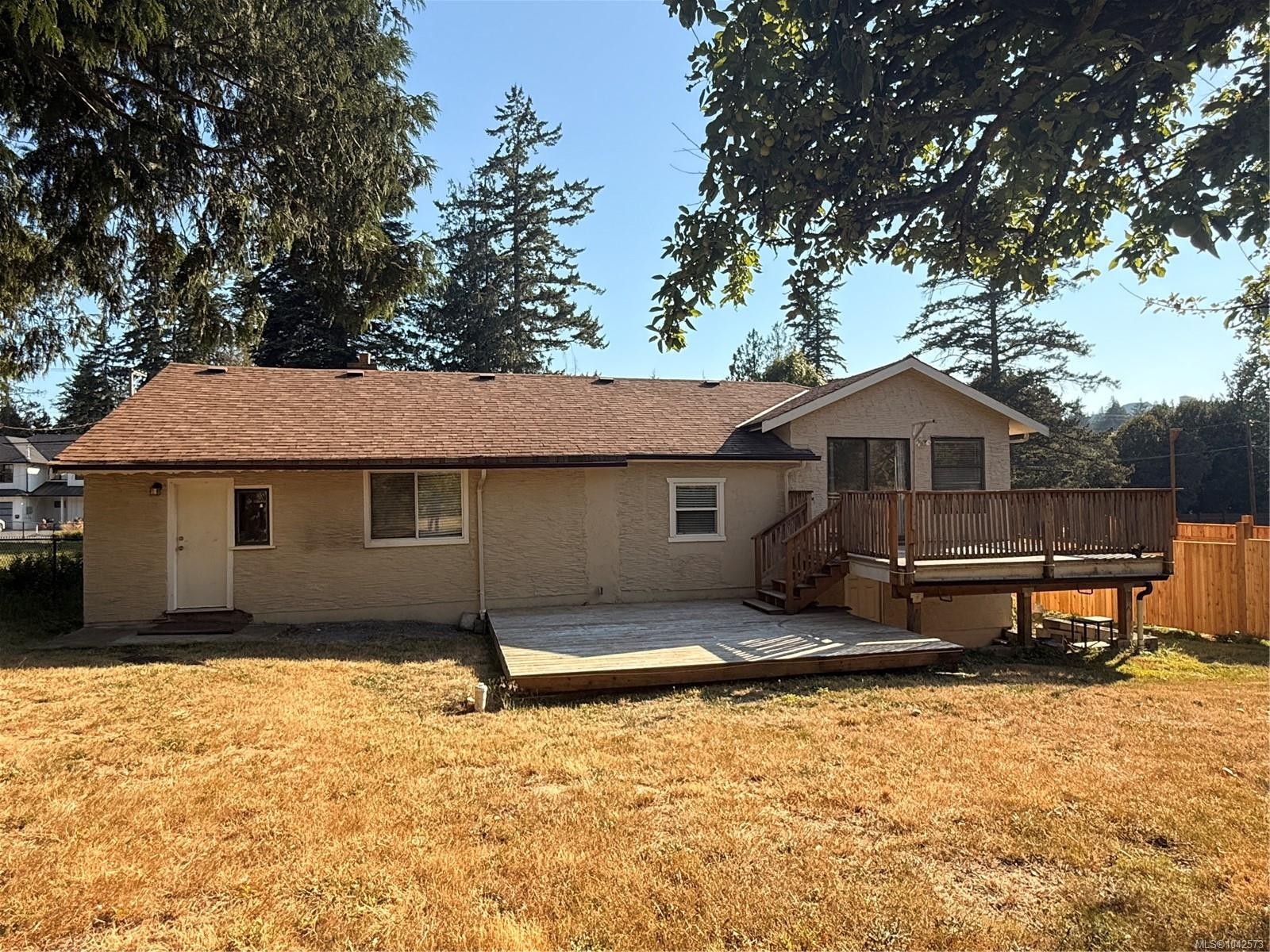948 Latoria Rd, Langford, BC