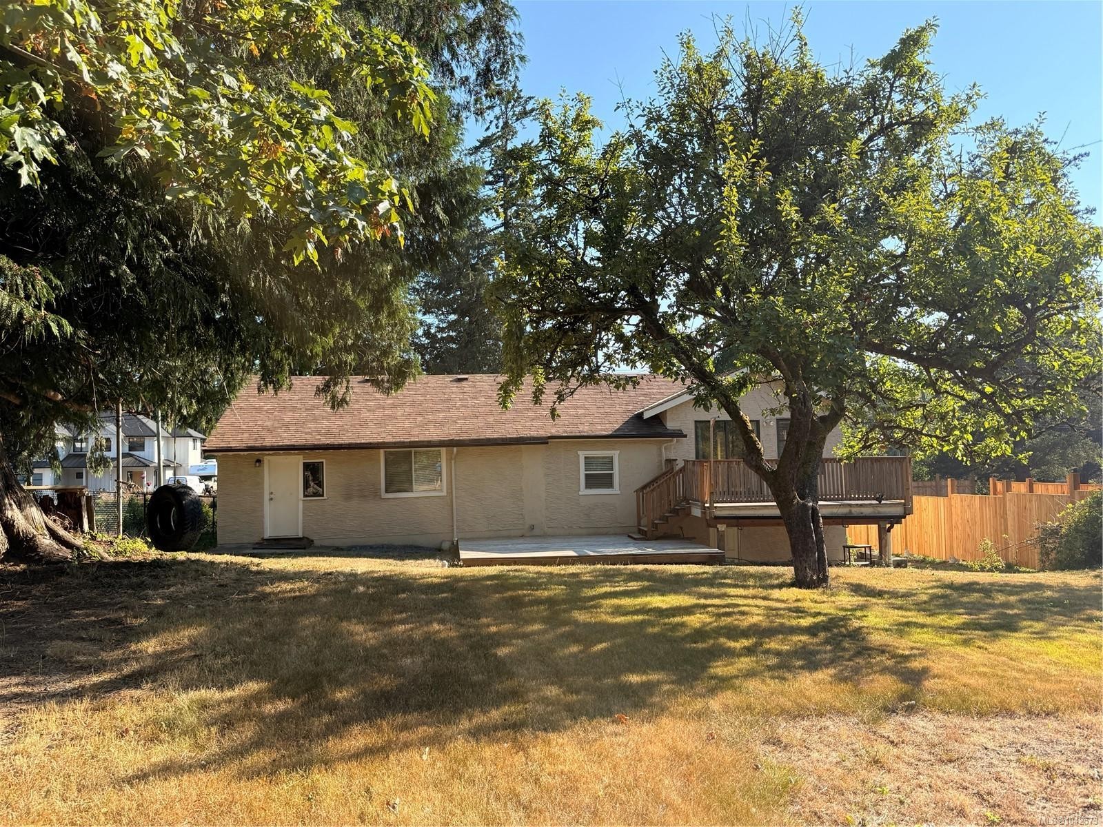 948 Latoria Rd, Langford, BC
