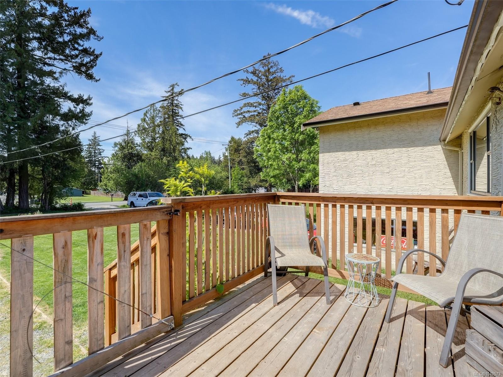 948 Latoria Rd, Langford, BC