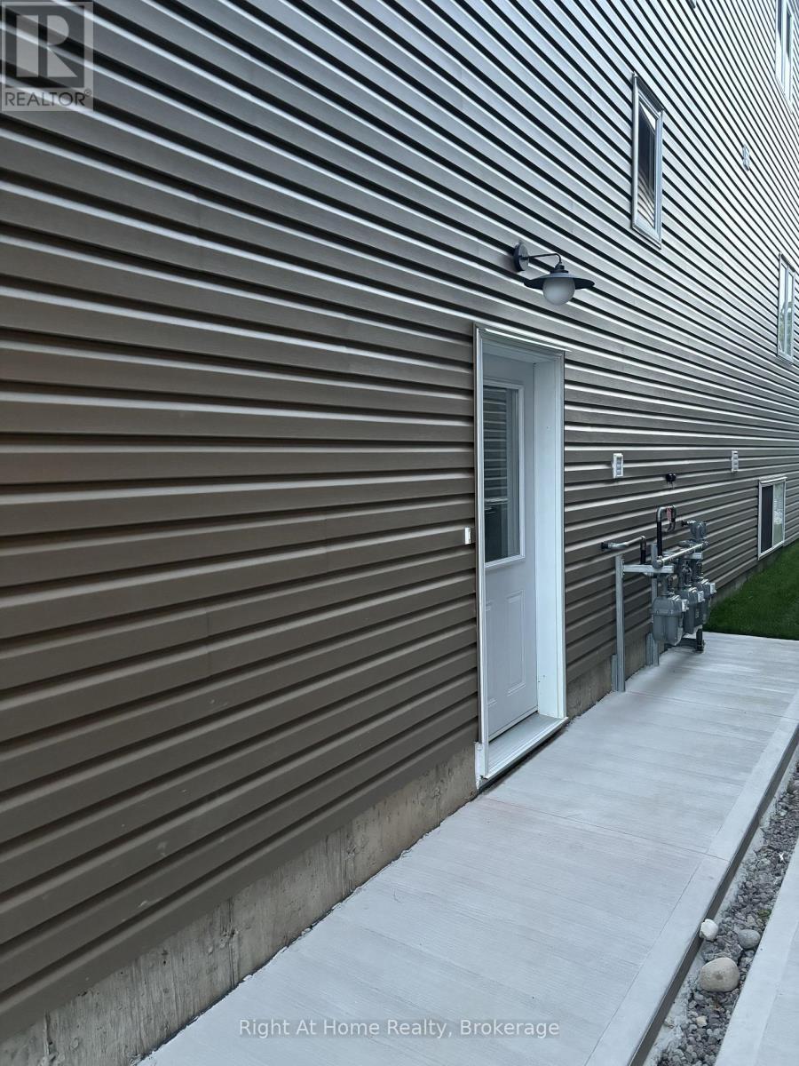 576C Guelph Street, Kitchener, ON