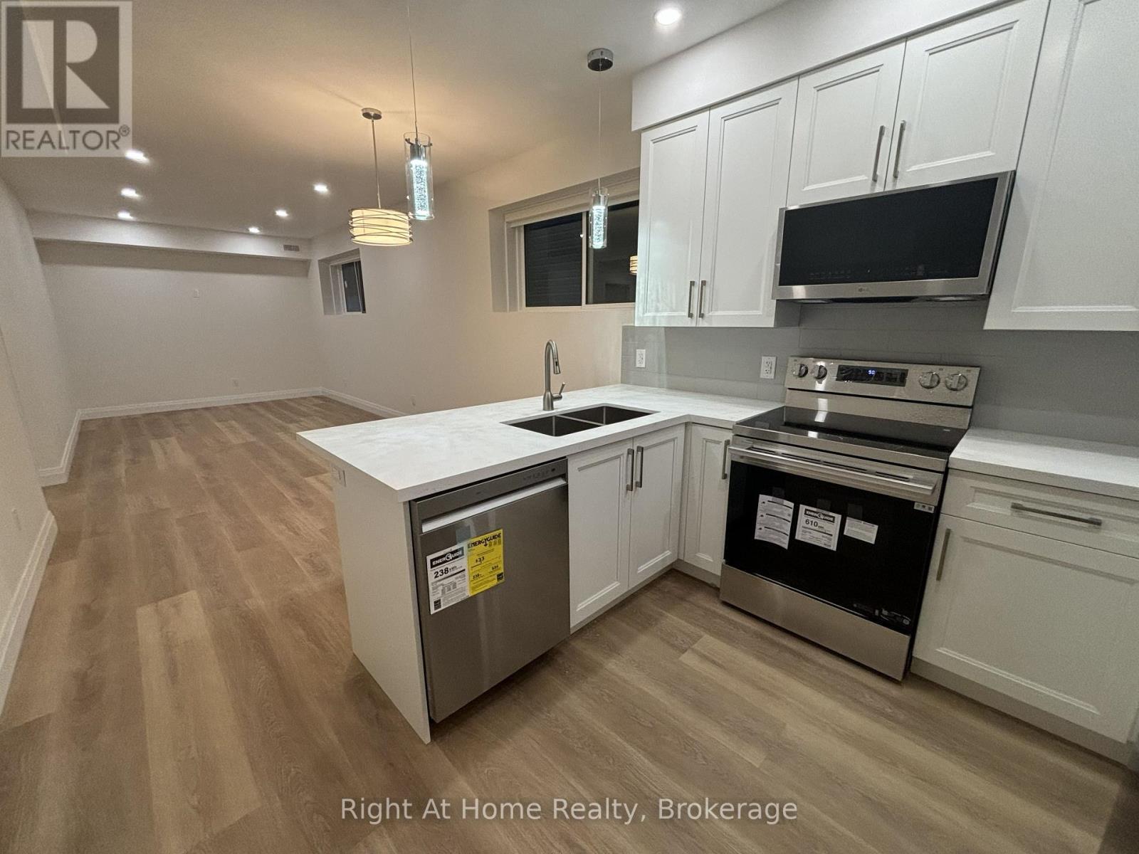 576C Guelph Street, Kitchener, ON