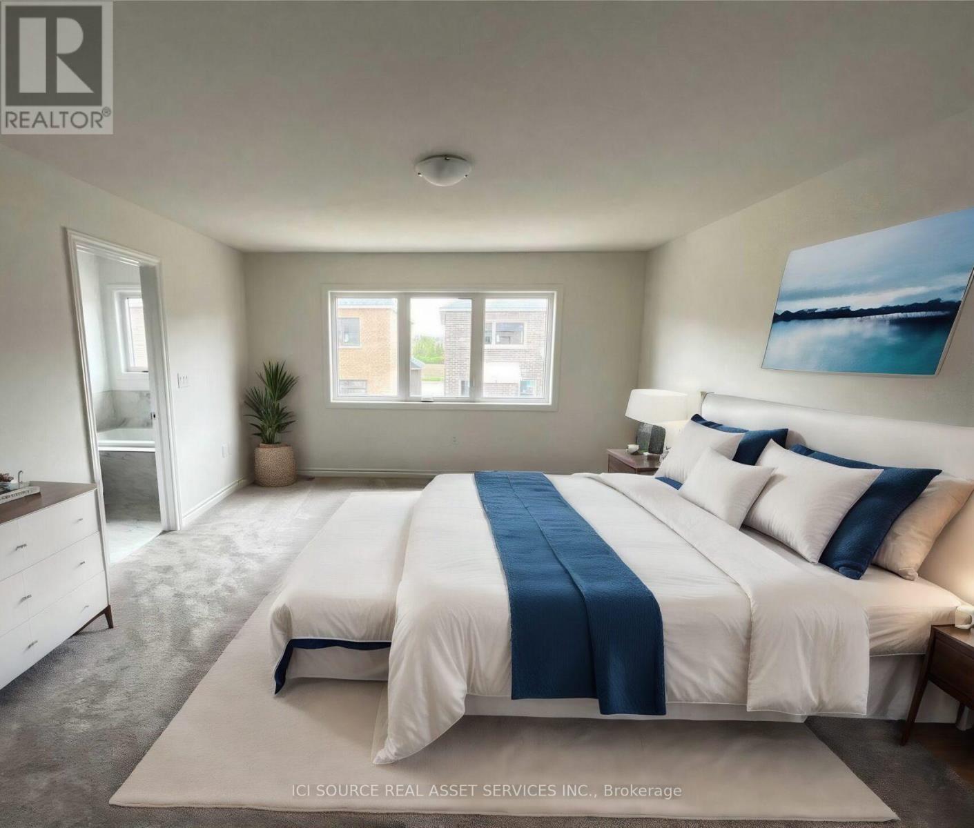 33 Macpherson Street, Whitby, ON
