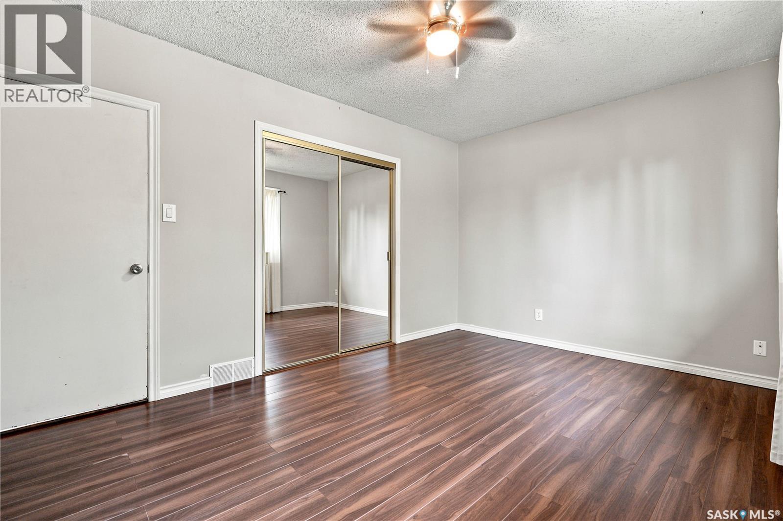 2118 Clarence Avenue S, Saskatoon, SK