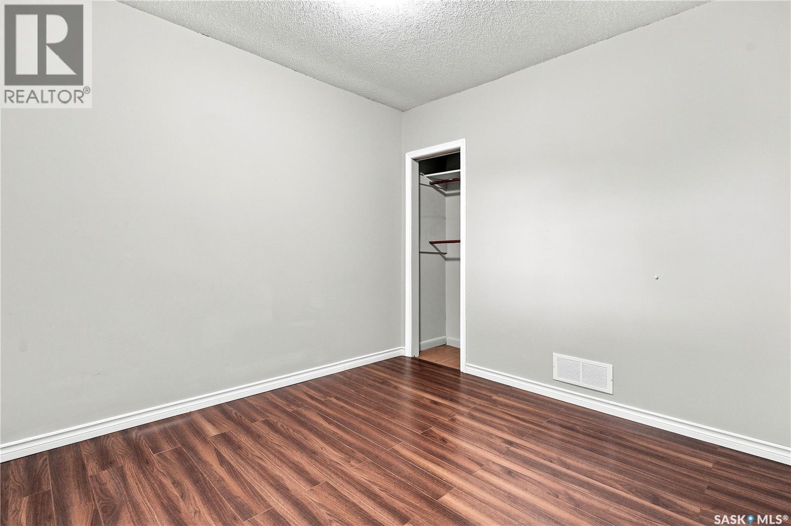 2118 Clarence Avenue S, Saskatoon, SK