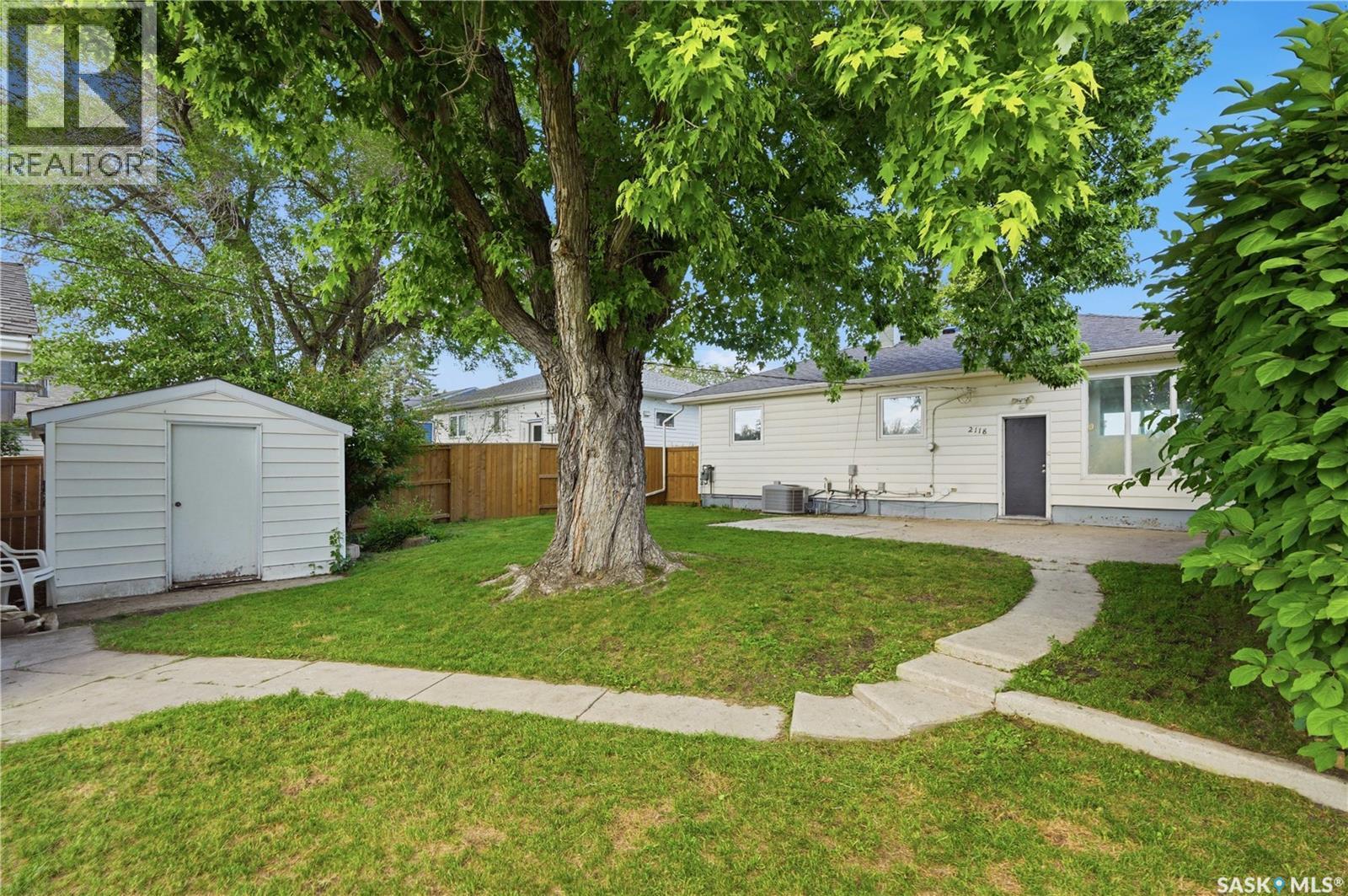 2118 Clarence Avenue S, Saskatoon, SK