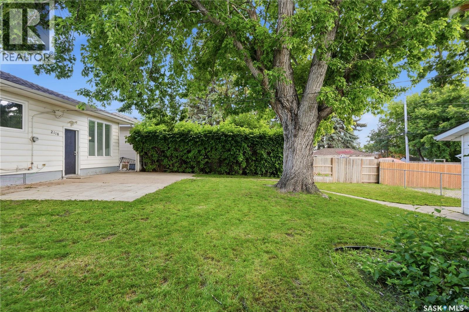2118 Clarence Avenue S, Saskatoon, SK