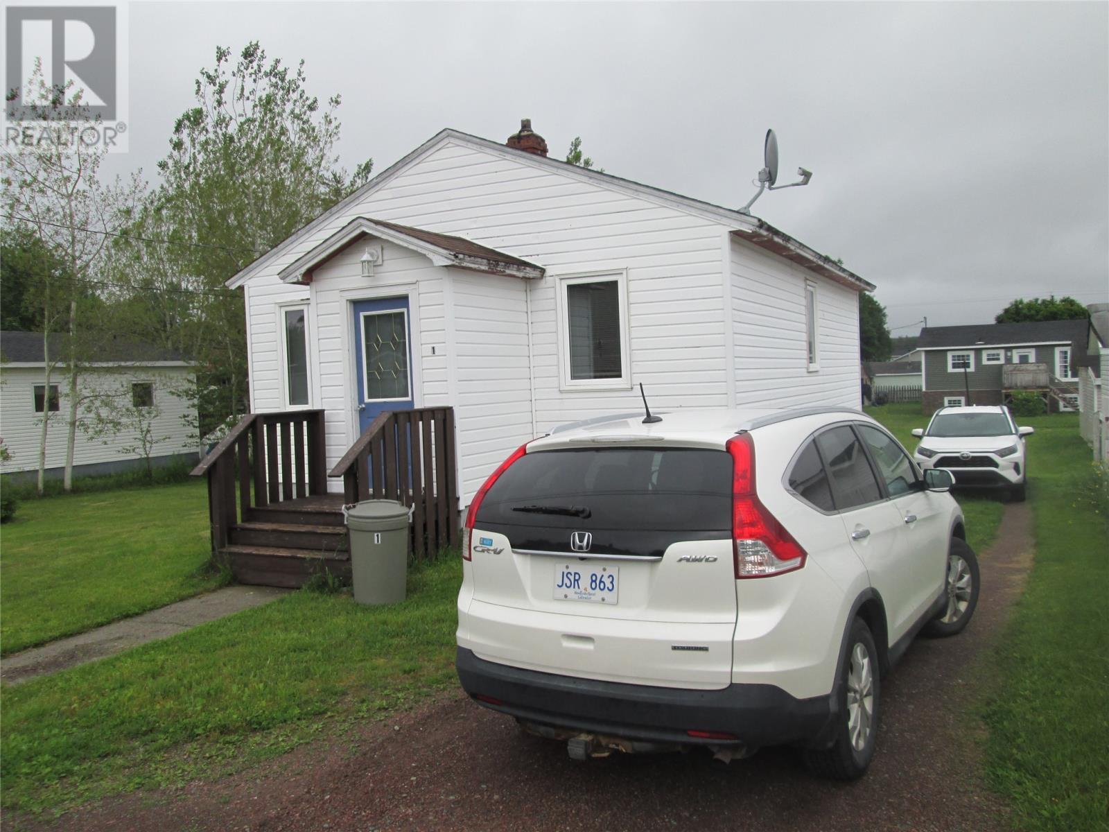 1 First Avenue, Bishop'S Falls, NL