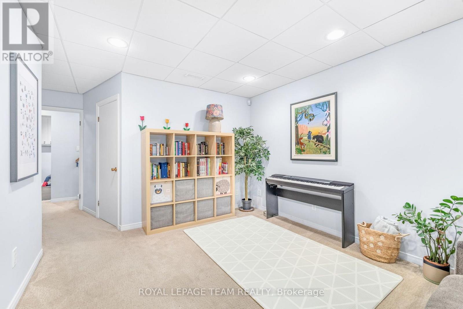2296 Kay Street, Ottawa, ON
