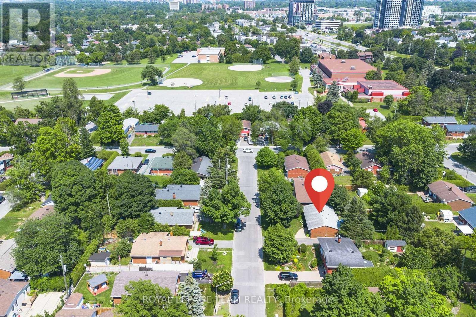 2296 Kay Street, Ottawa, ON