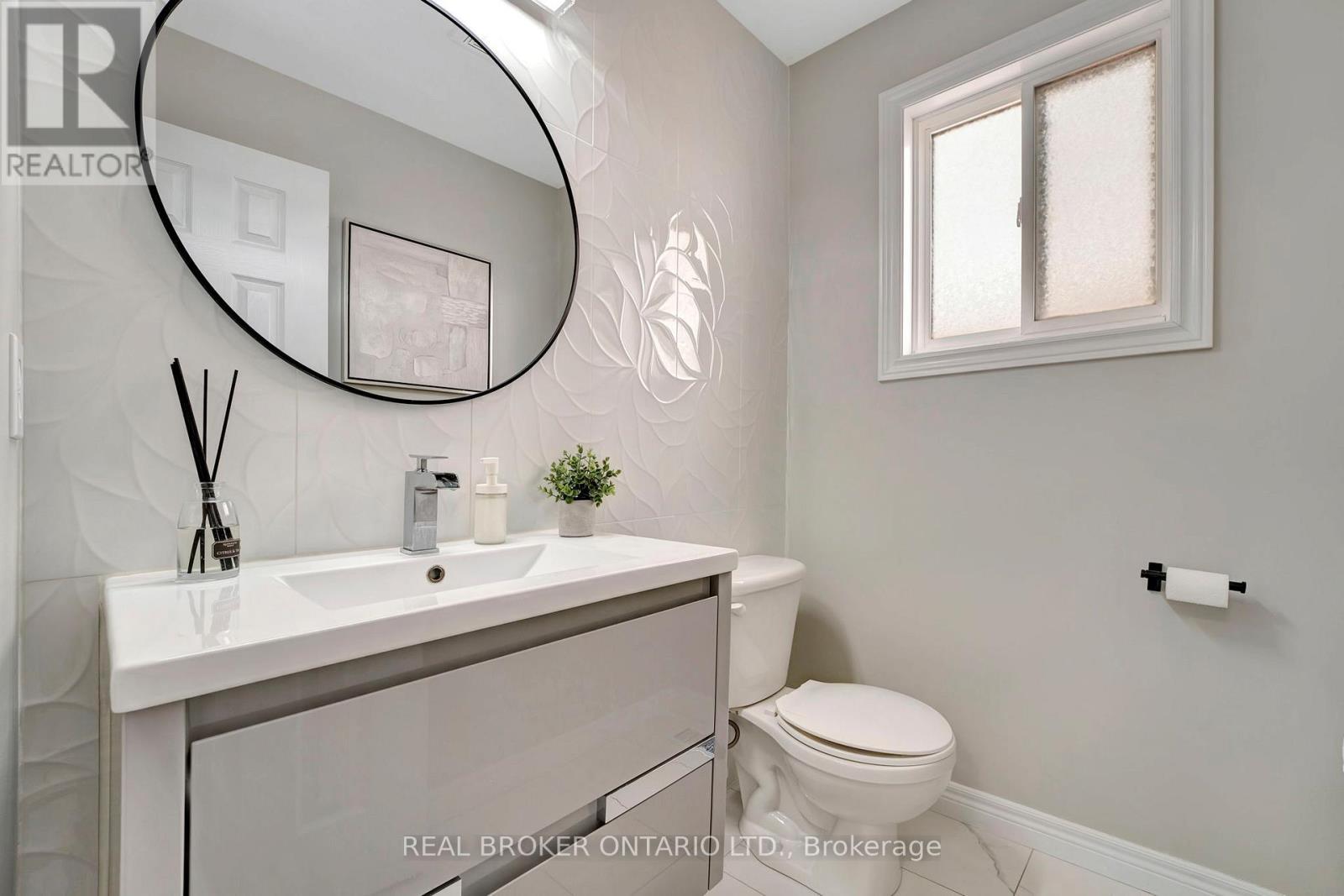 35 Dubrick Crescent, Kitchener, ON