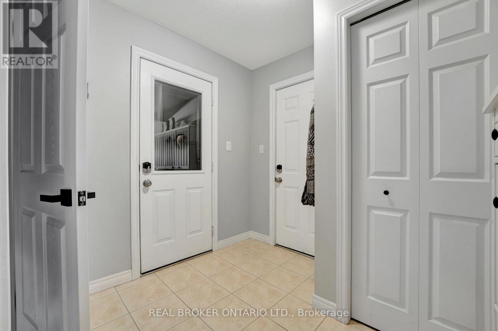 35 Dubrick Crescent, Kitchener, ON