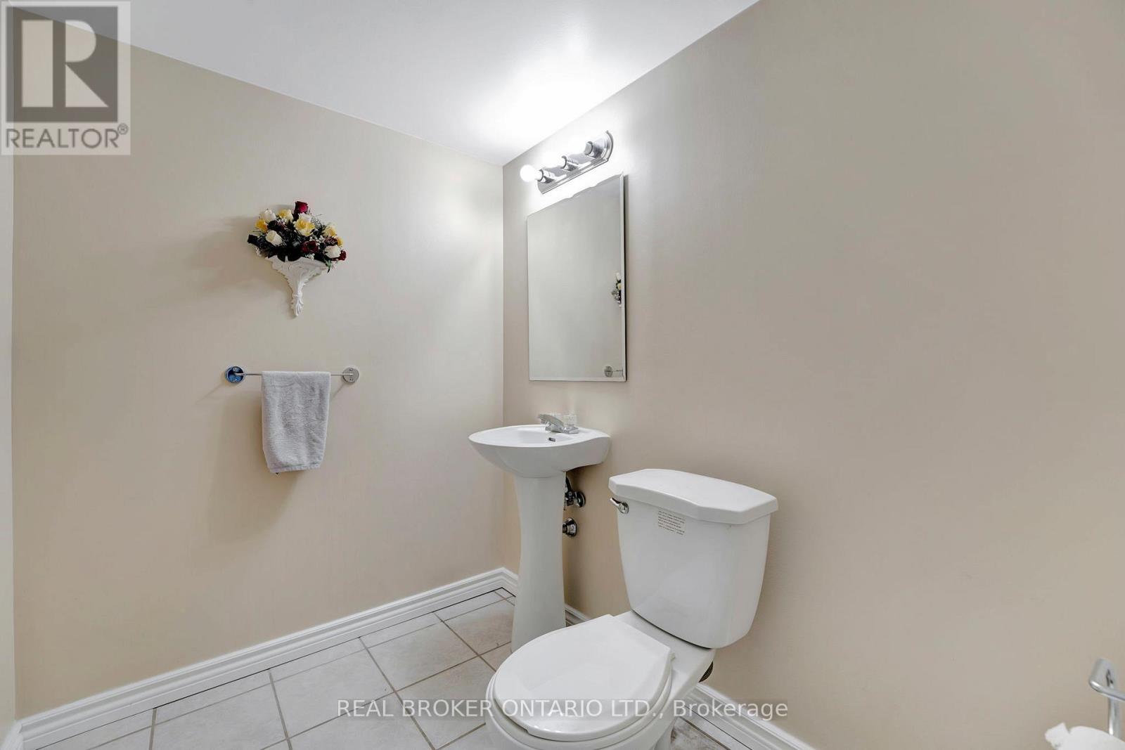 35 Dubrick Crescent, Kitchener, ON