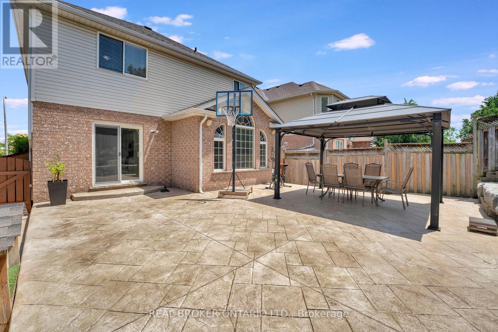 35 Dubrick Crescent, Kitchener, ON