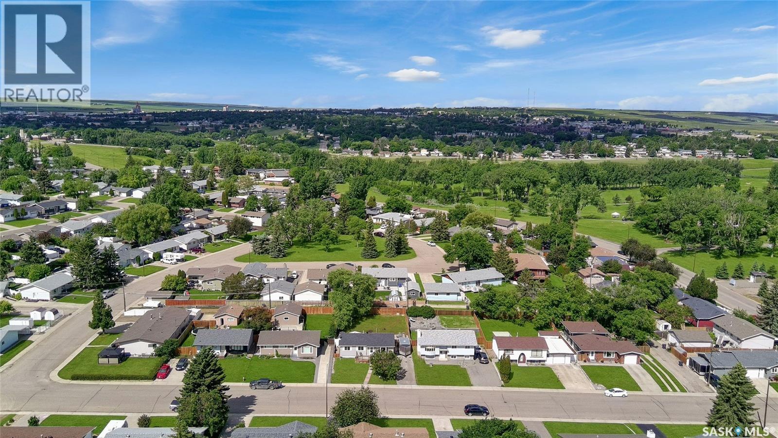 10 Macdonald Crescent, Swift Current, SK