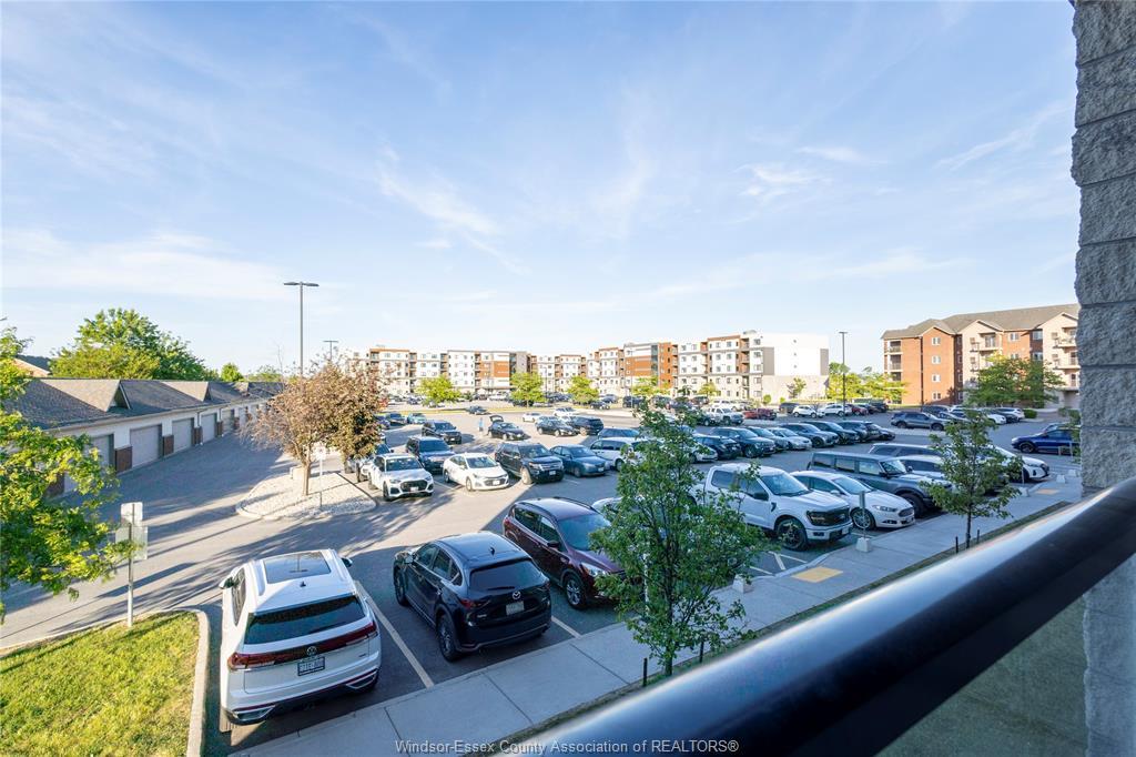 203-4578 Huron Church Line Road, Lasalle, ON