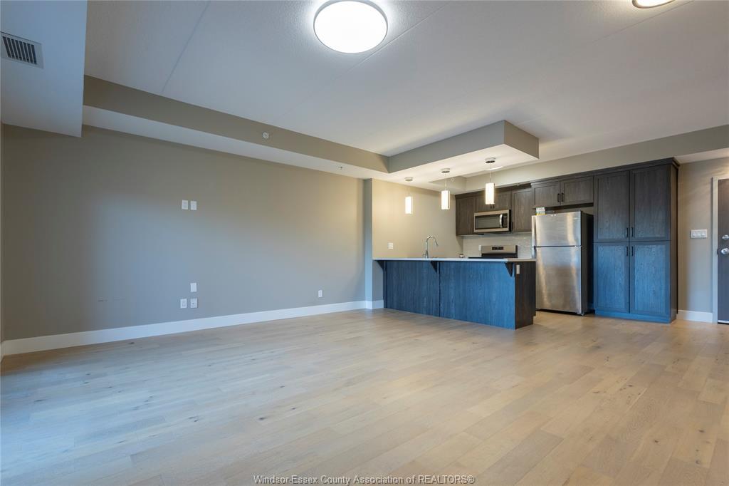 203-4578 Huron Church Line Road, Lasalle, ON