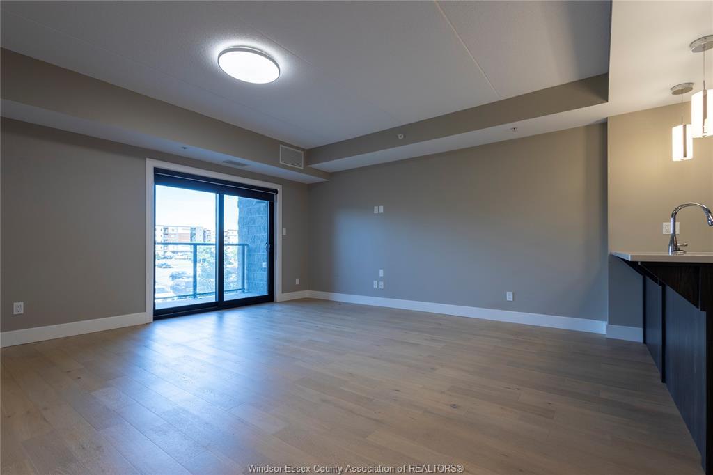 203-4578 Huron Church Line Road, Lasalle, ON