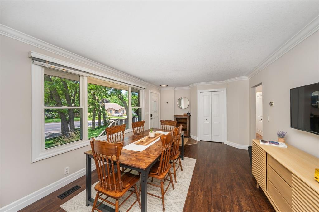 743 Errol Road East, Sarnia, ON