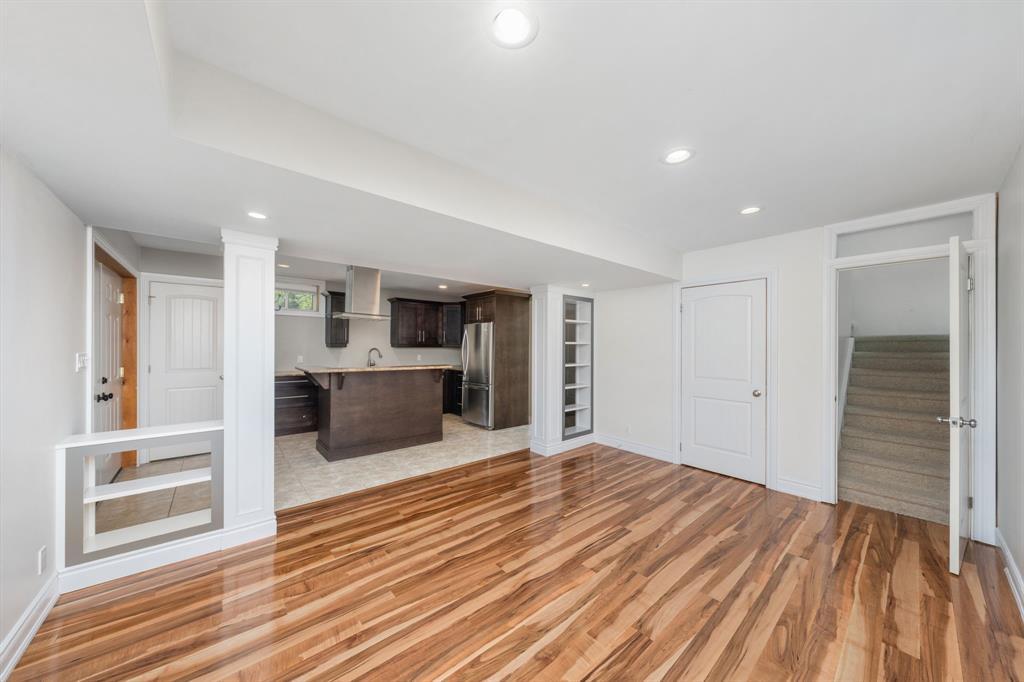 743 Errol Road East, Sarnia, ON