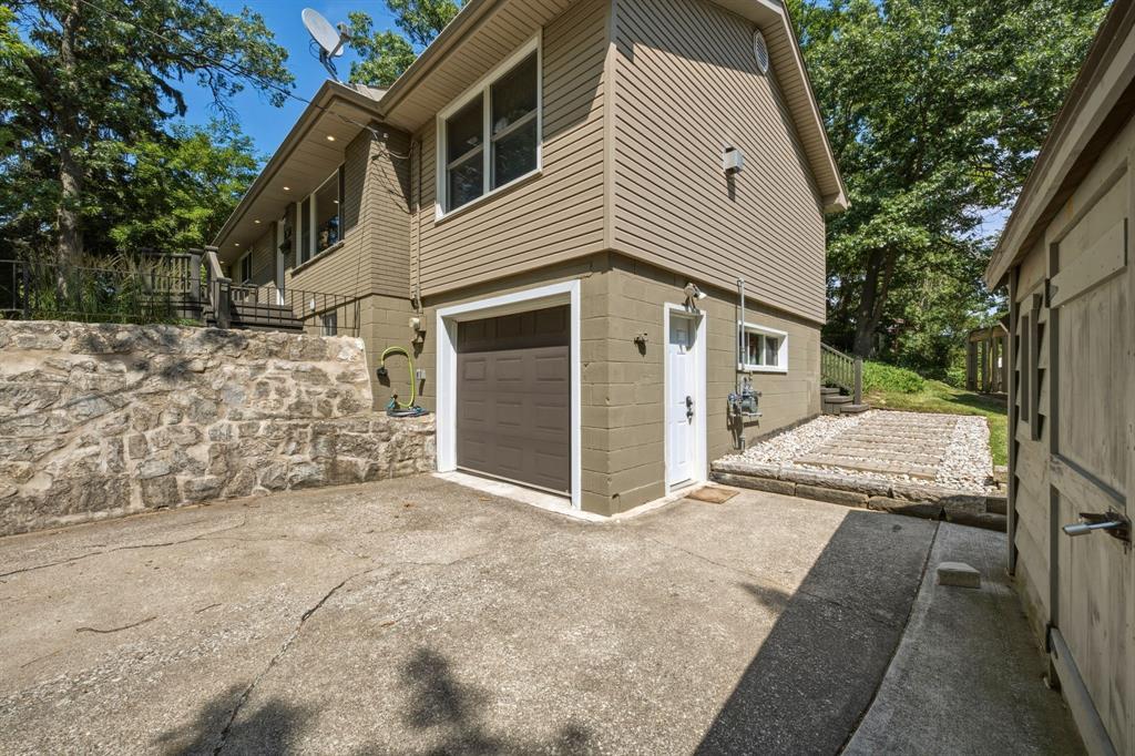 743 Errol Road East, Sarnia, ON