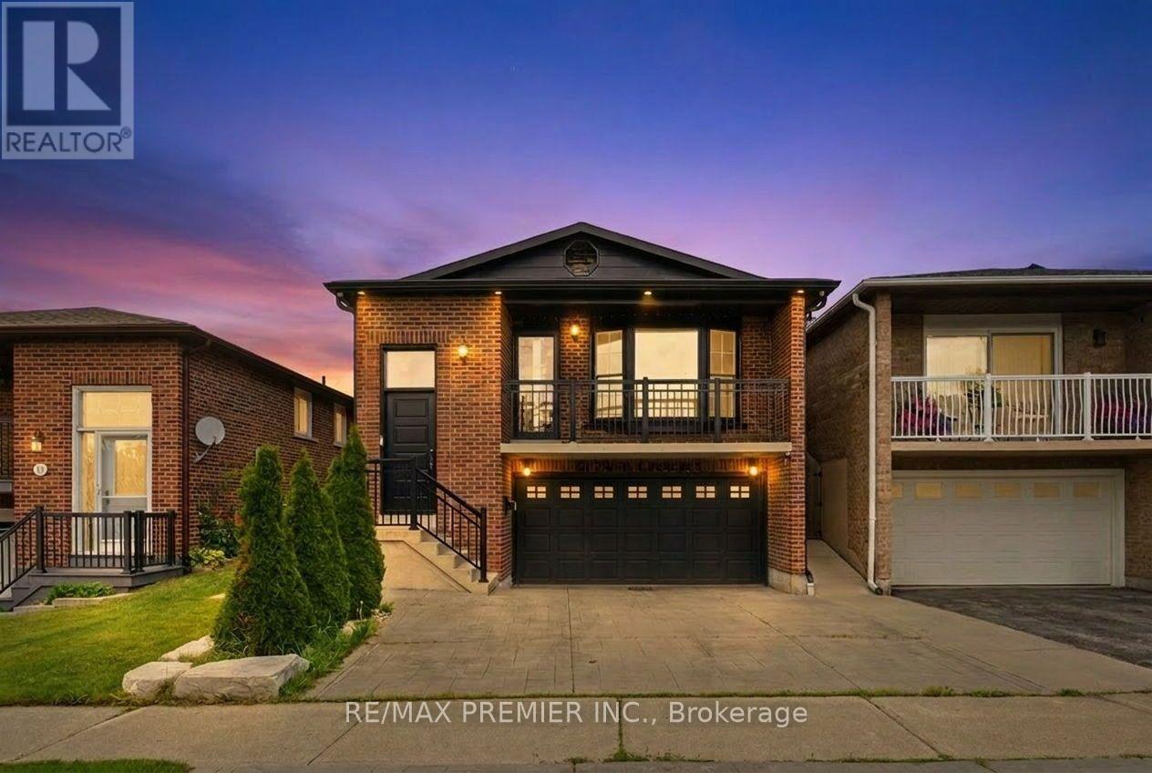 Ground & Lower - 21 Avon Crescent, Vaughan, ON - Outdoor