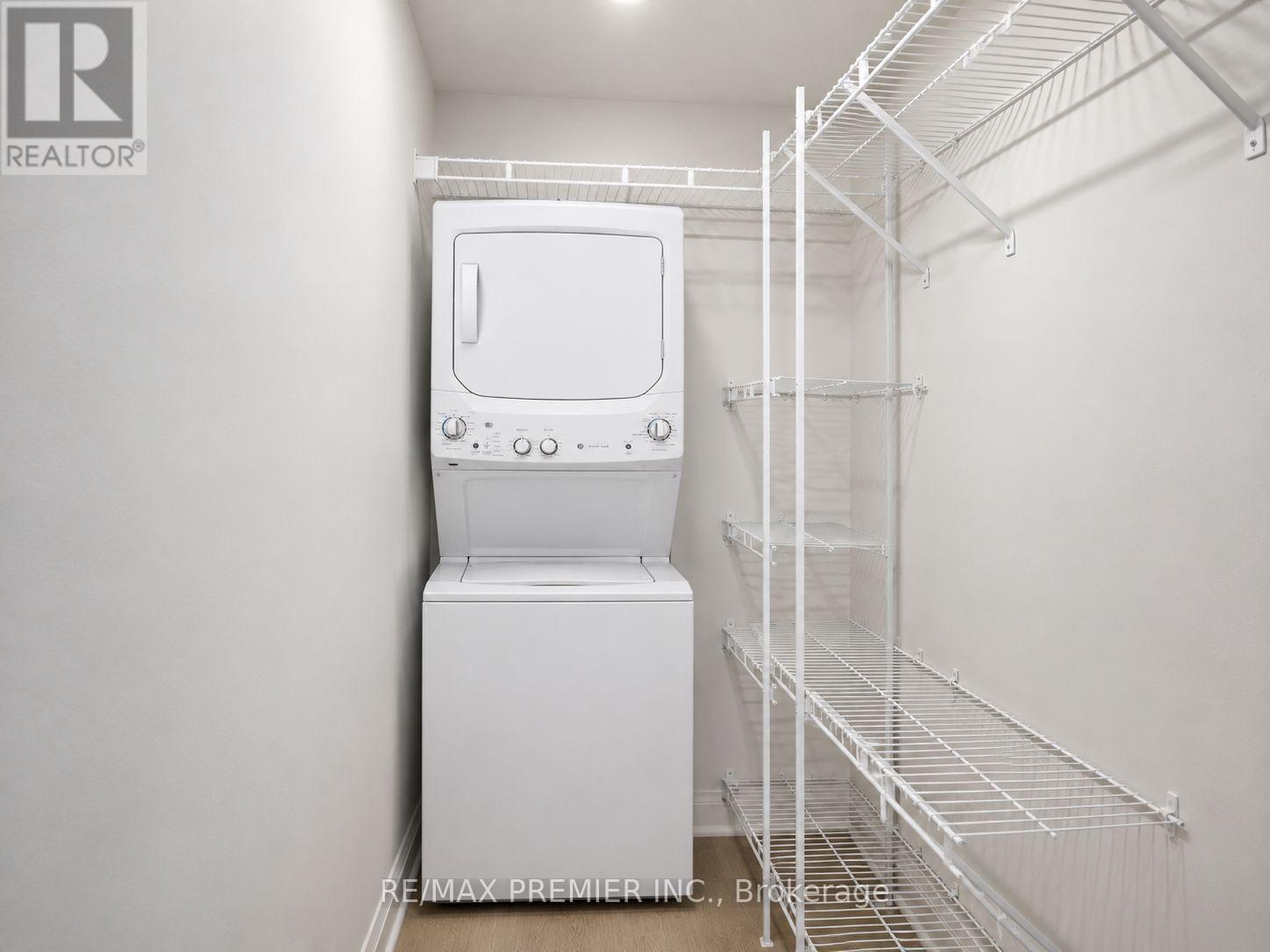 Ground & Lower - 21 Avon Crescent, Vaughan, ON - Indoor Photo Showing Laundry Room