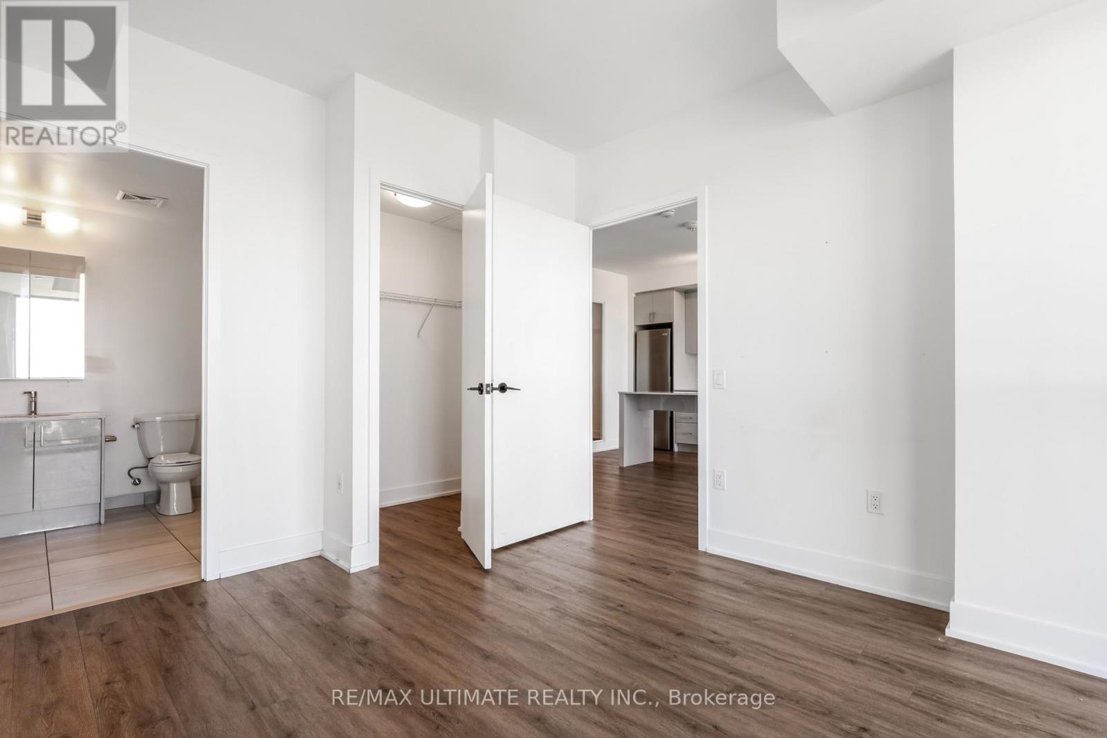 906 - 50 George Butchart Drive, Toronto, ON