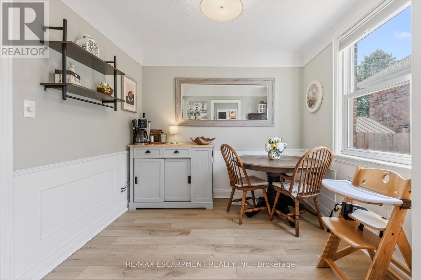 43 Woodbridge Road, Hamilton, ON