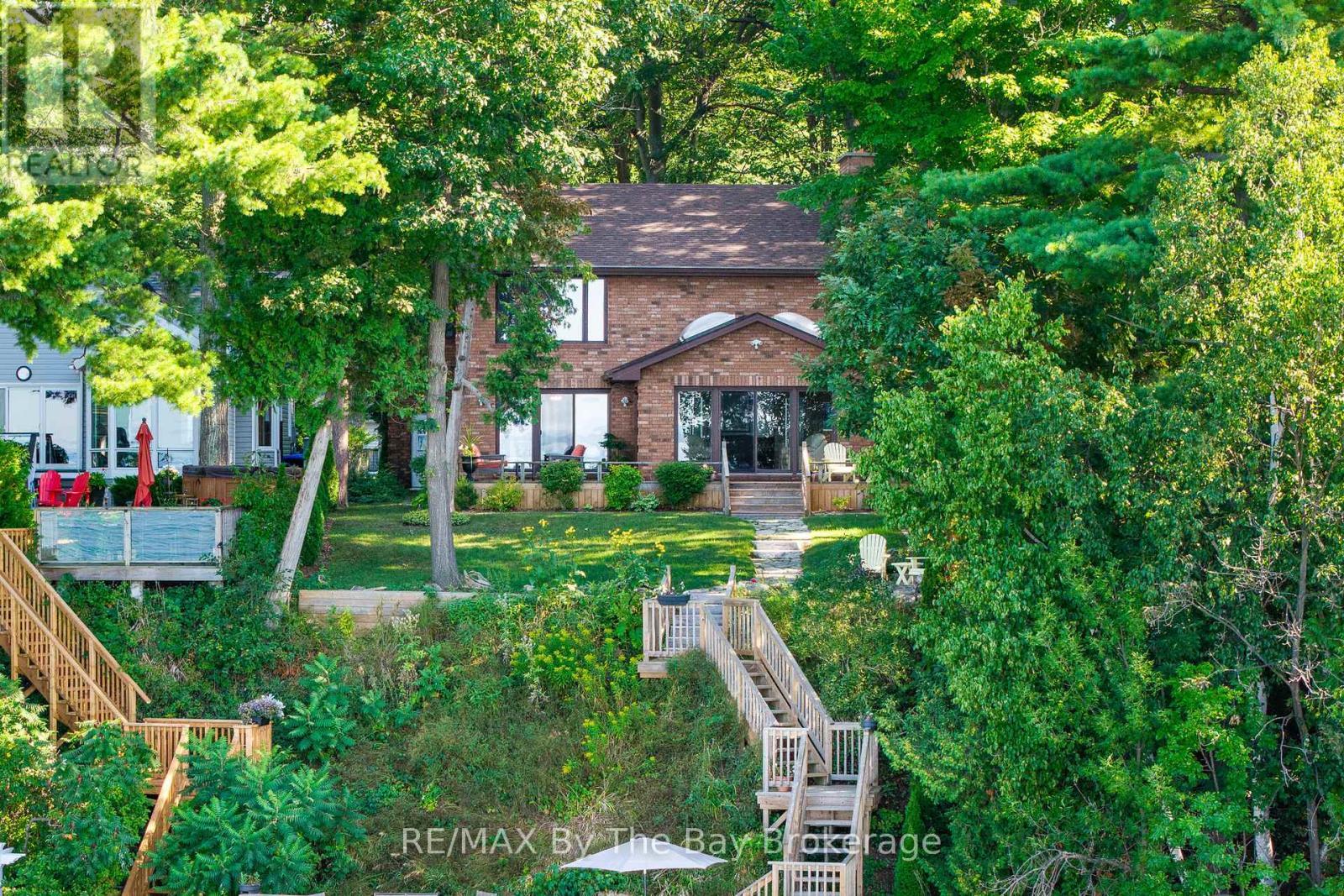 38 Willow Drive, Tiny, ON