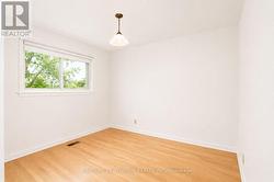 2nd bedroom -