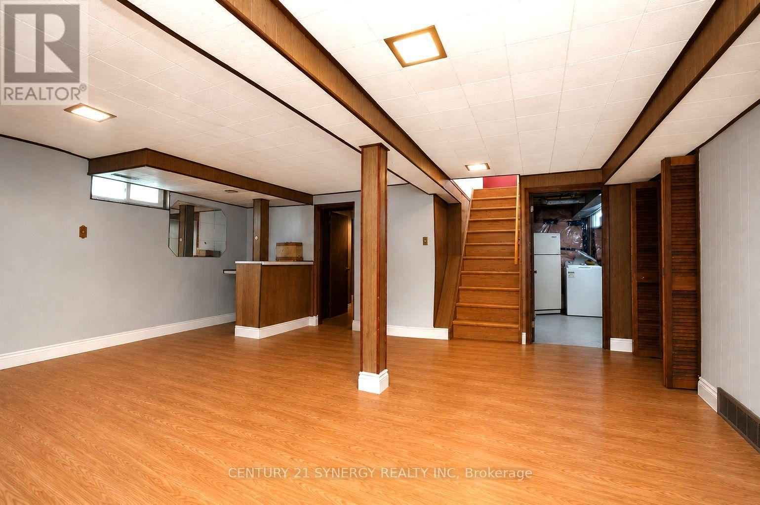 2148 Iris Street, Ottawa, ON
