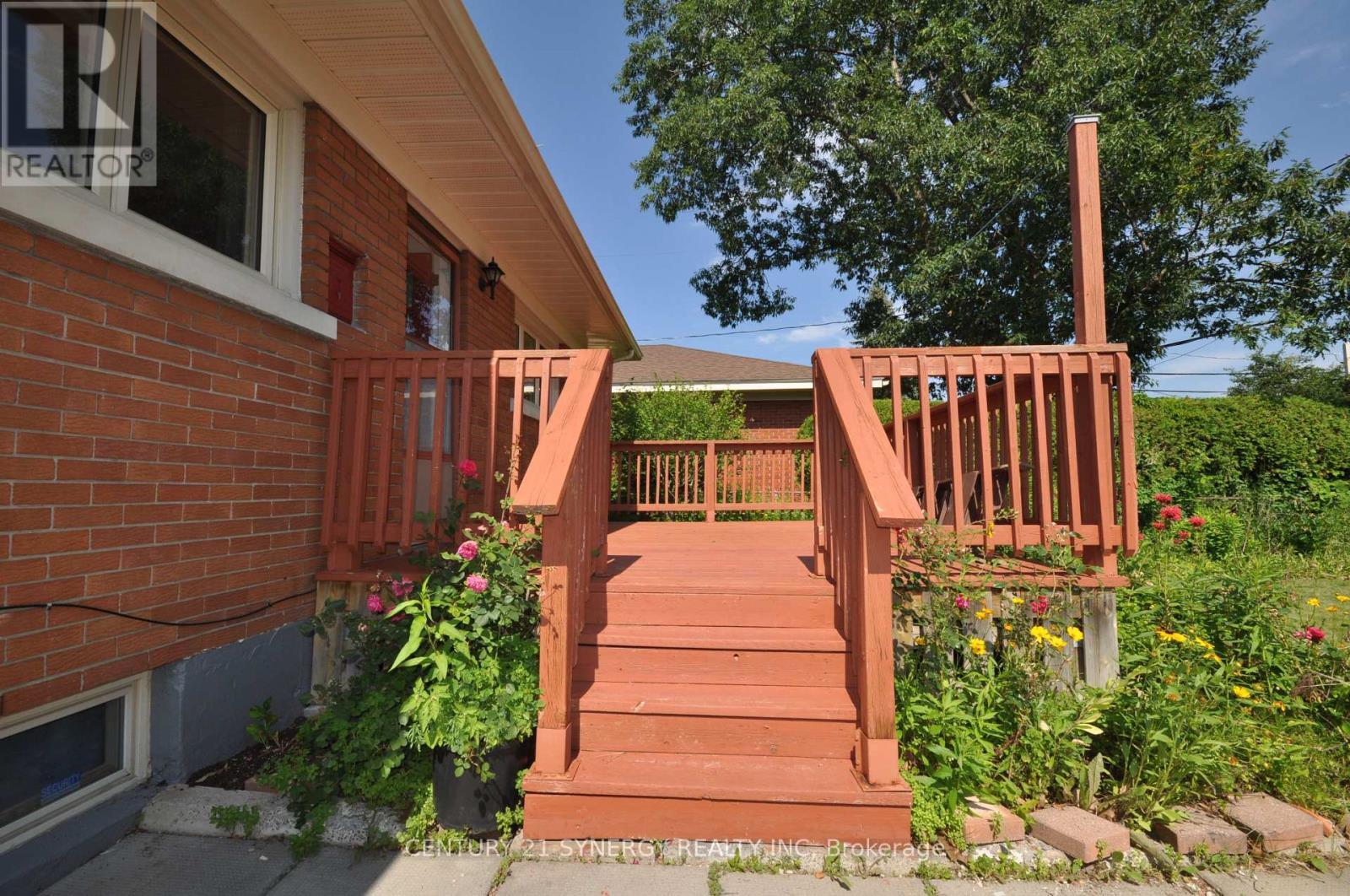 2148 Iris Street, Ottawa, ON