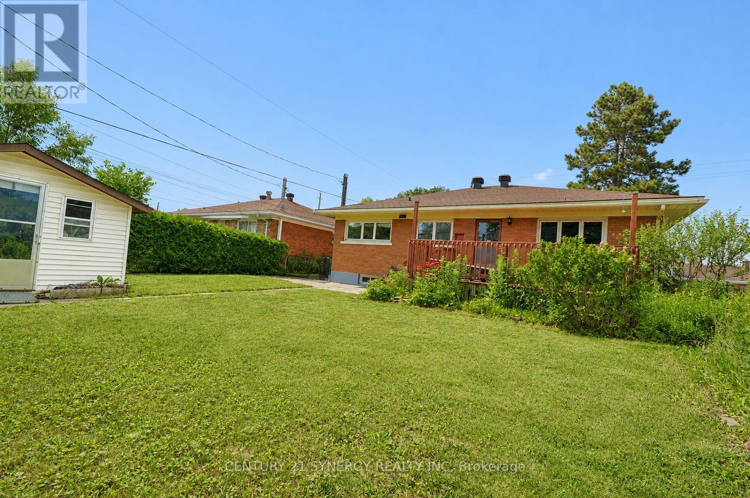 2148 Iris Street, Ottawa, ON