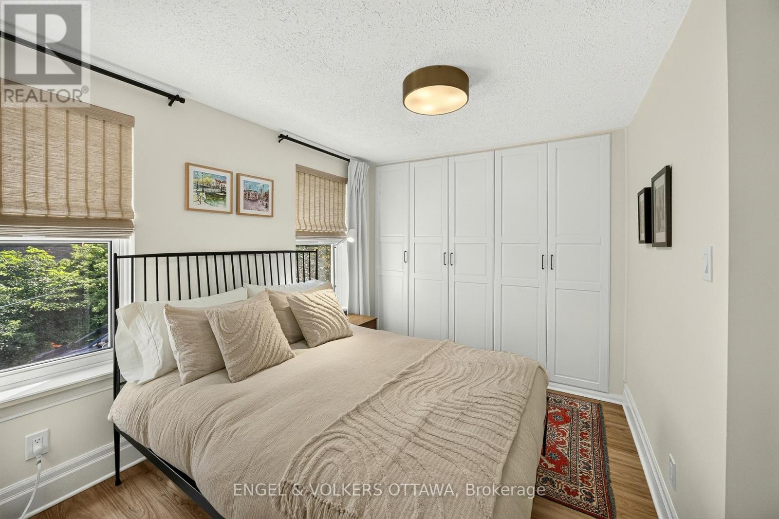 68 Upper Lorne Place, Ottawa, ON
