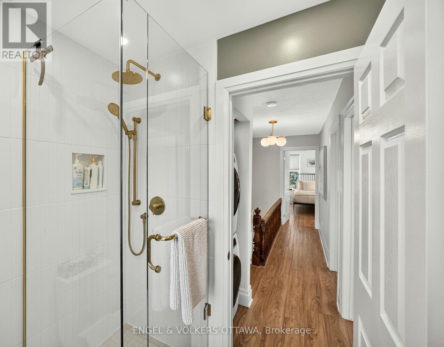 68 Upper Lorne Place, Ottawa, ON