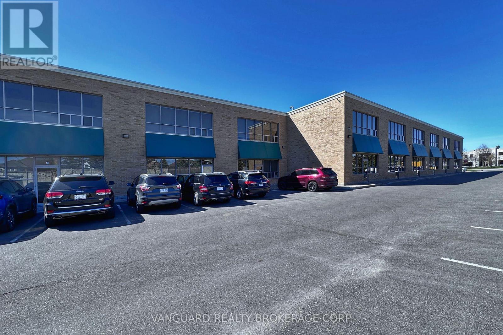7 - 411 Confederation Parkway, Vaughan, ON