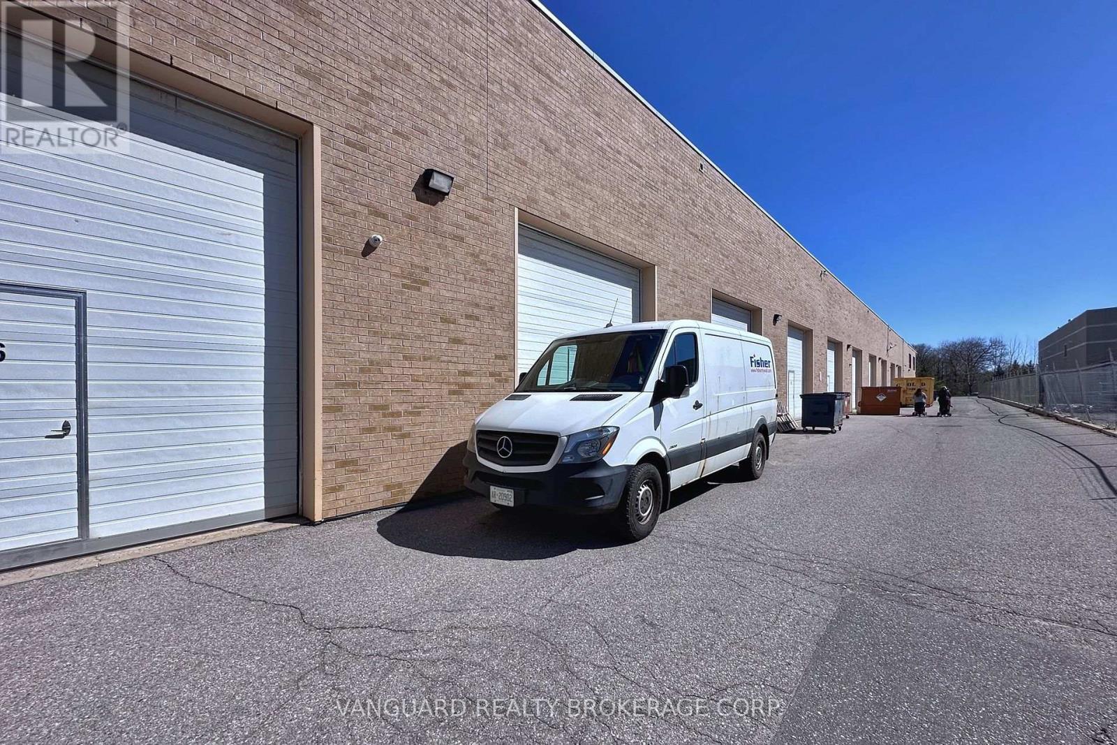 7 - 411 Confederation Parkway, Vaughan, ON