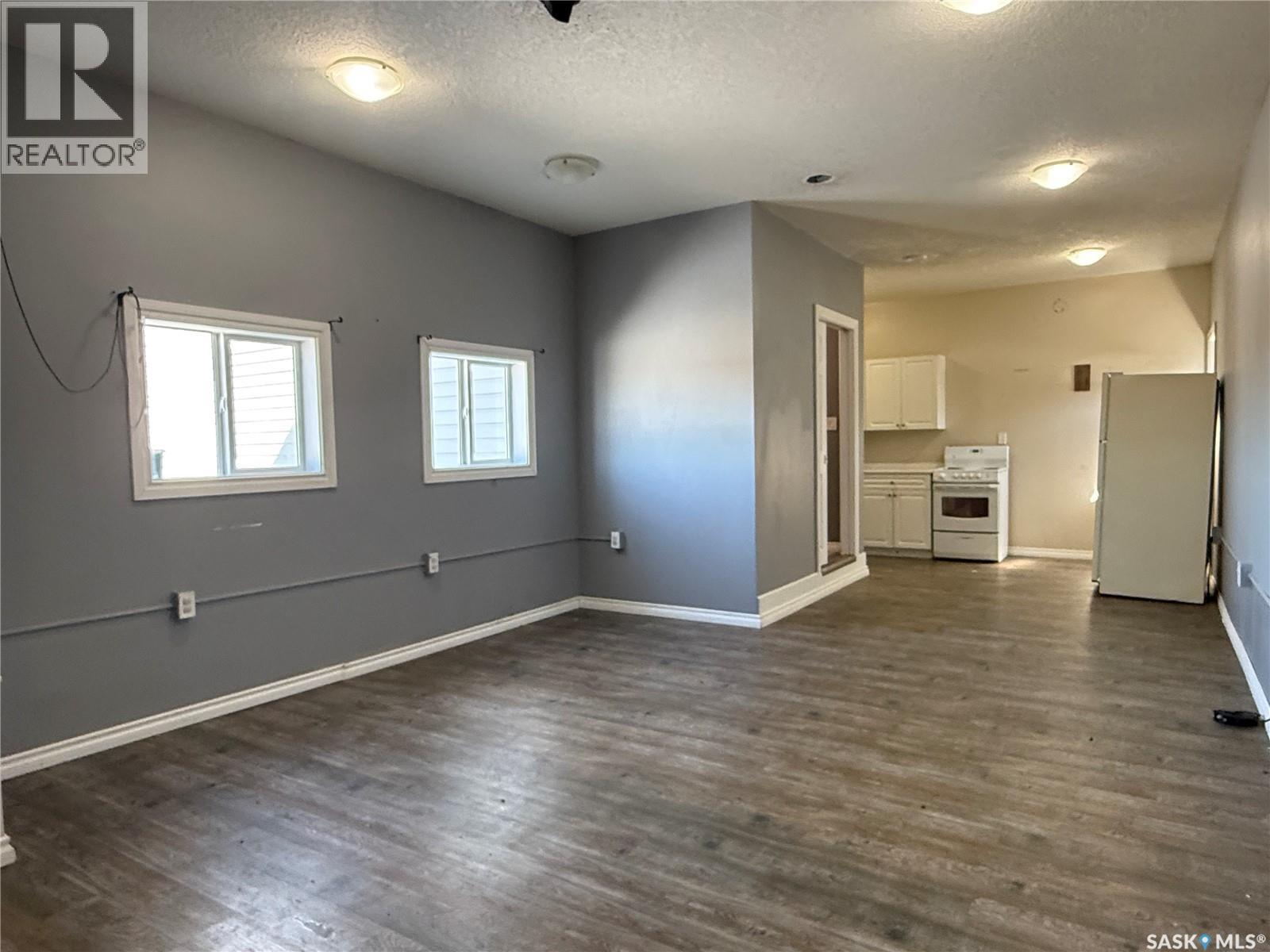 707 Railway Avenue, Neudorf, SK